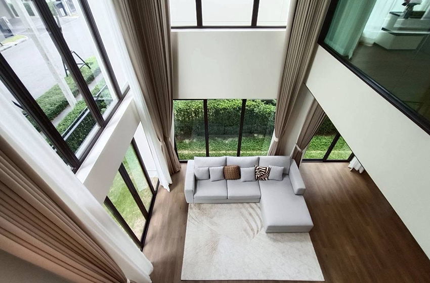 House with Shared Pool in Bangnatrad 